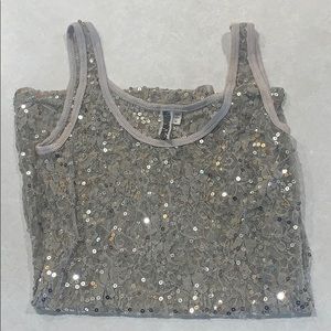 BKE tank top in size medium.